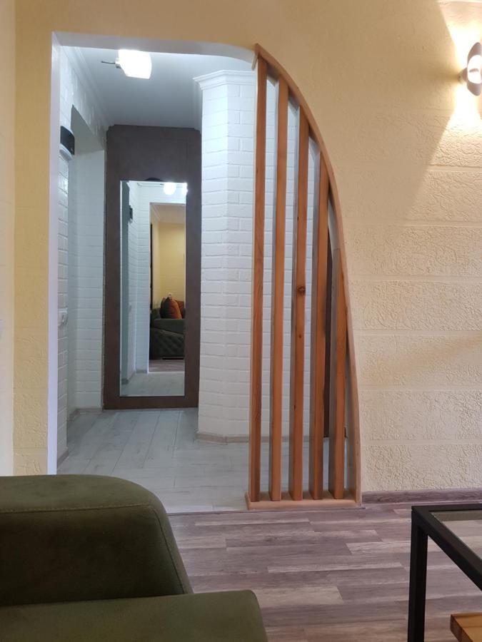 Relax Apartment Samtredia ภายนอก รูปภาพ